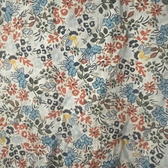 St. John's Bay Multicolor Floral Blouse 2x Button Up Long Sleeve Blue Green Ivor - Picture 8 of 16